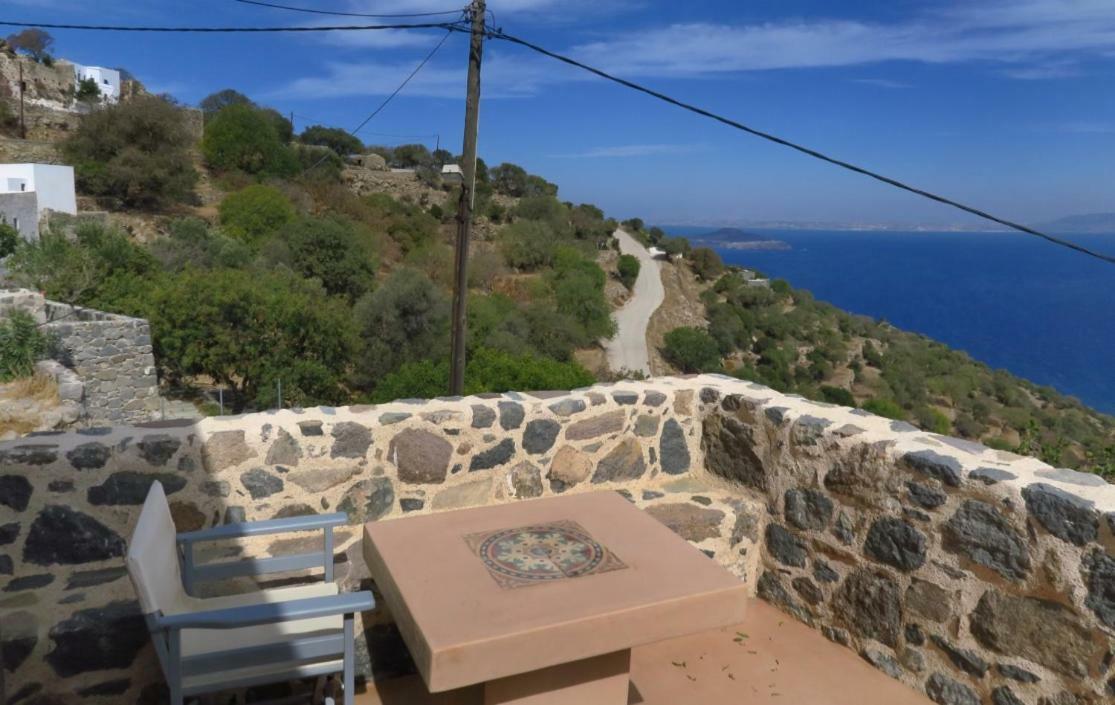Moustafa Stone House Villa Emporeiós Exterior foto